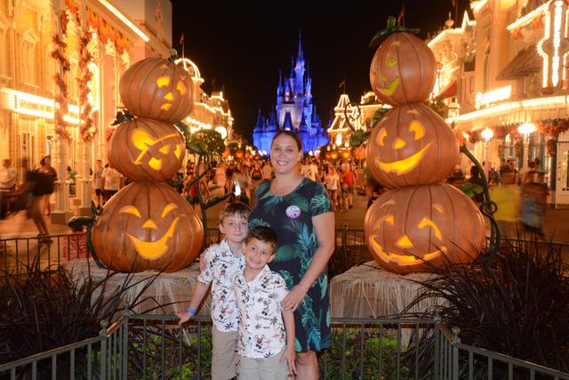 MK_TSHOLIDAY_20180923_413391357569.jpg