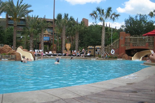 sm_pool1.jpg
