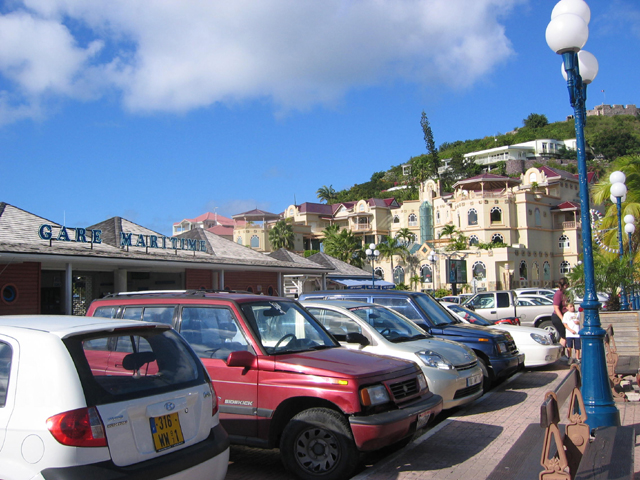 philipsburg_mall.jpg