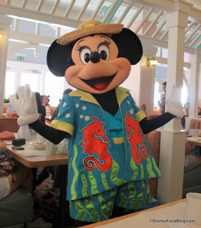Mickey-Mouse-Cape-May-Cafe.jpg