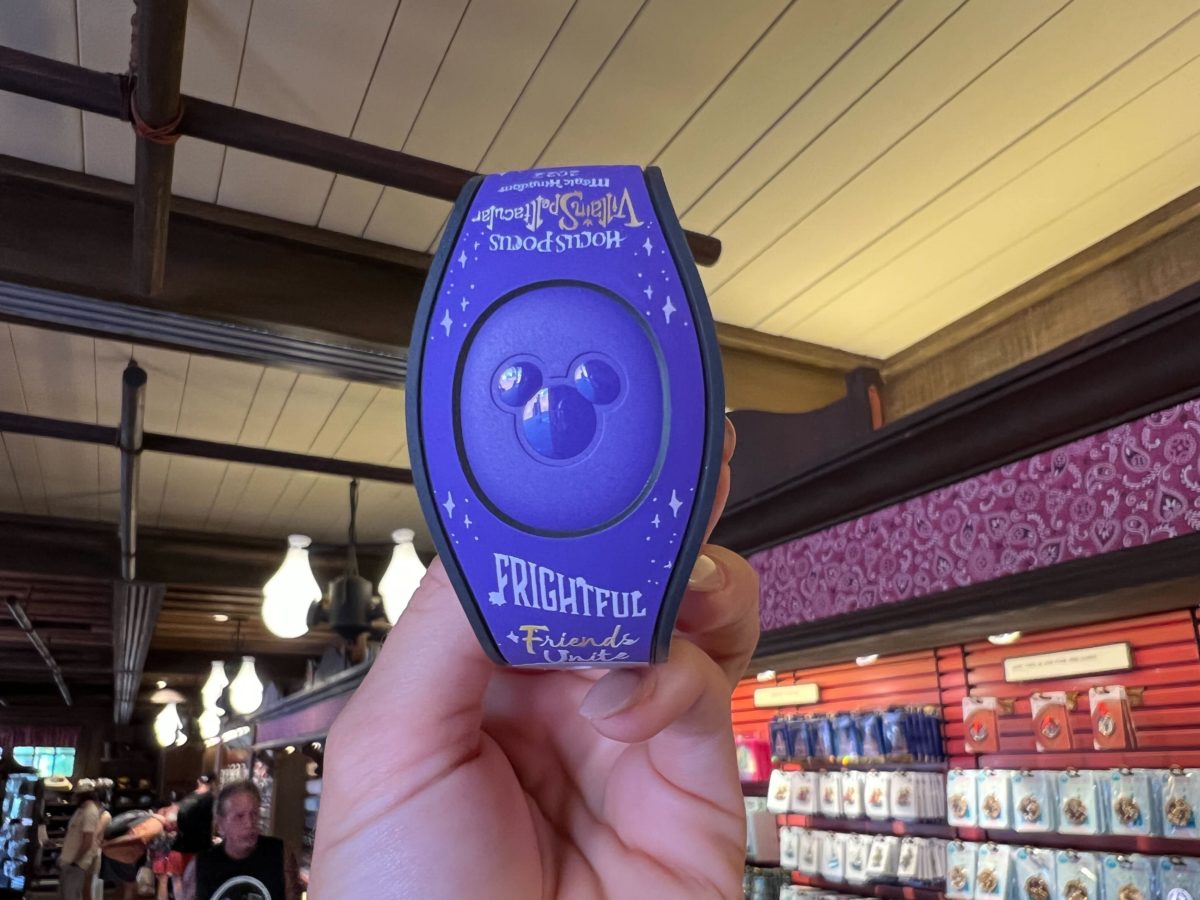 villains spelltacular magicband 7