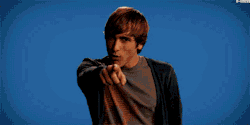 tumblr_loh4f49UnK1qjs8vqo1_250.gif