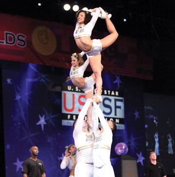 espnwwos-cheer-dance-event-03.jpg