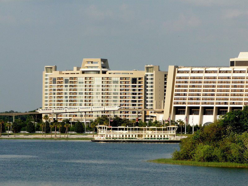 1045236974_6w9Rq-L.jpg