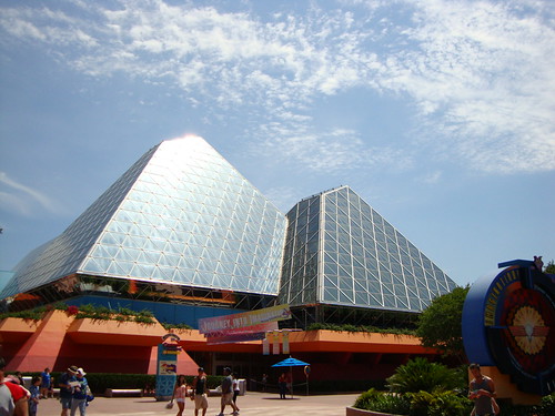 5148414572_504a280081.jpg