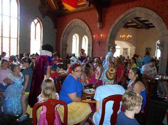 akershus-royal-banquet.jpg