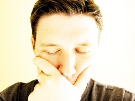 manpraying3.jpg
