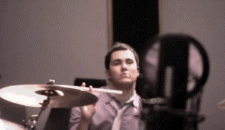 tumblr_lemn5dC7Yn1qe180do1_250.gif