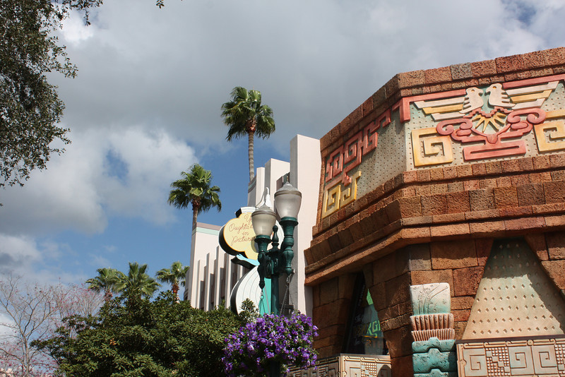 1213095546_8w6R6-L.jpg