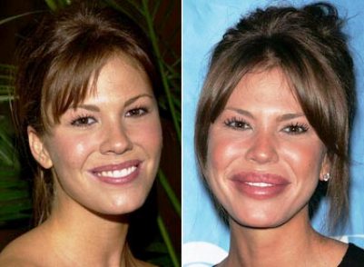 nikki-cox-lips.jpg
