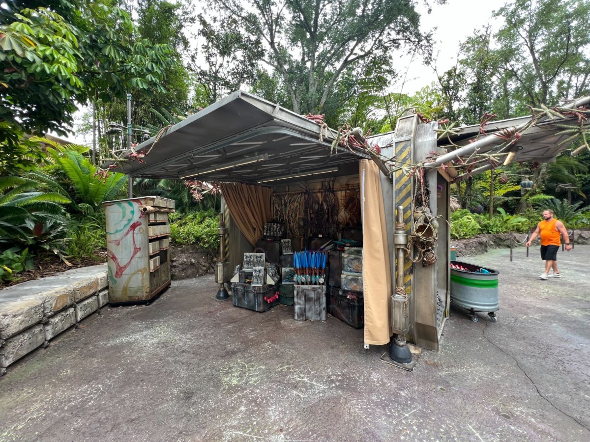 pandora-merch-kiosk-2-1200x900.jpg