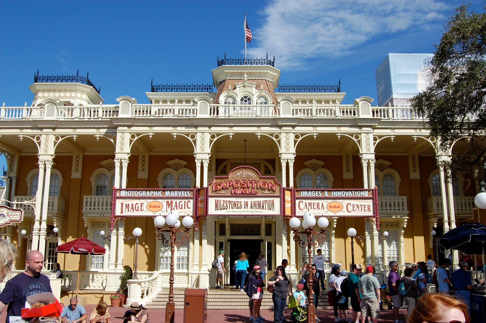 Expo+Hall.JPG
