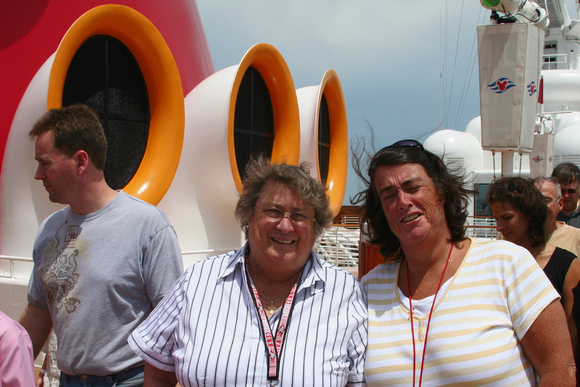 p657869785-3.jpg