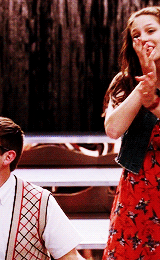 tumblr_mlwo5tu5MX1s59zyso4_250.gif