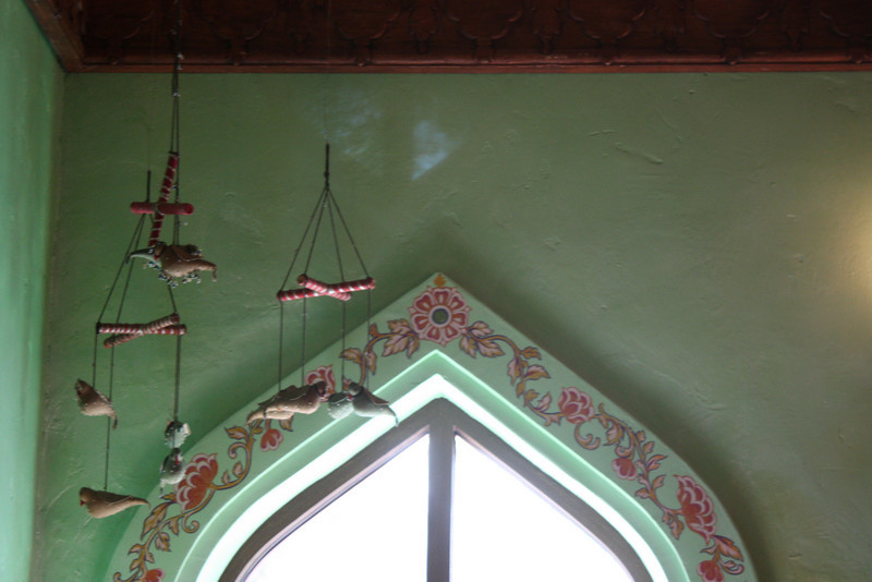 1211049802_h6uJX-L.jpg