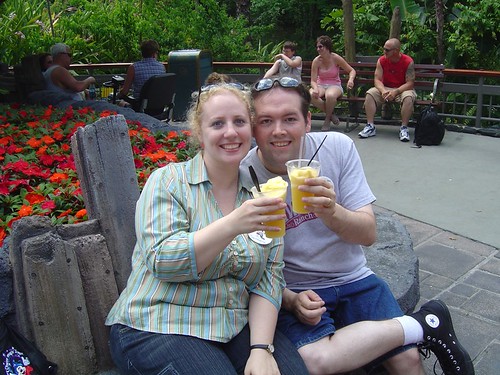 156899891_5fe27a00b0.jpg