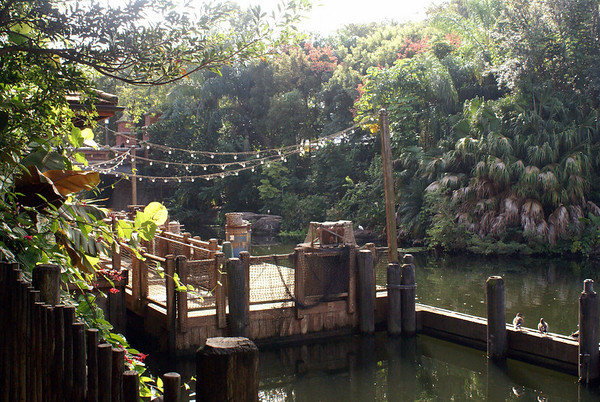 411646090_EcY7i-M.jpg