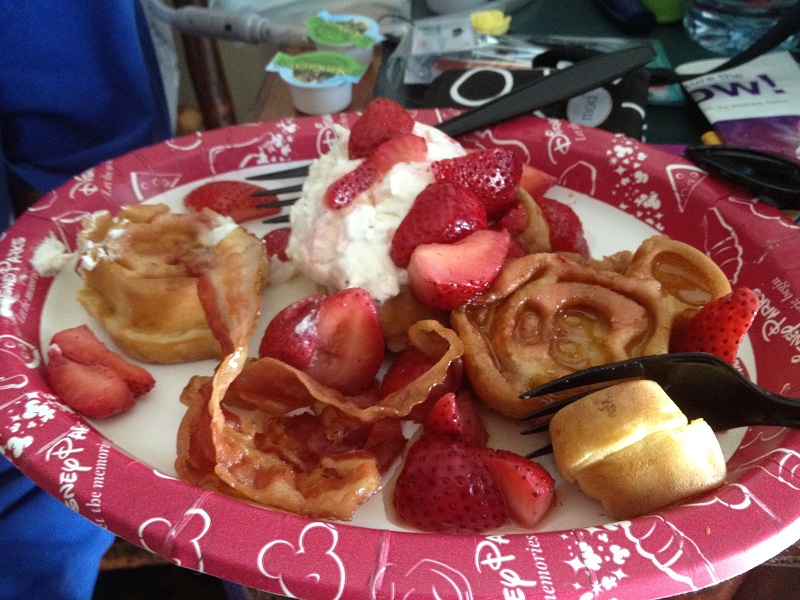 thursday_mickey_waffles.jpg