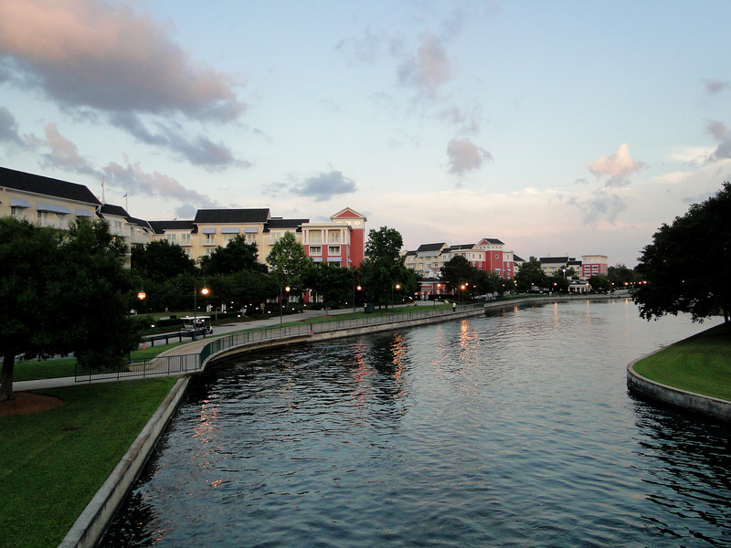 1197704860_WXQRb-L.jpg