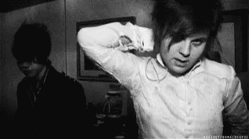 tumblr_loaknsuS6c1qeybqgo1_500.gif