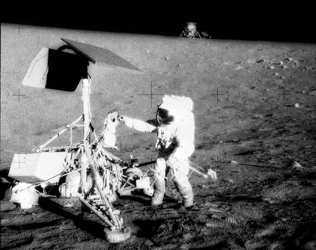 moon.gif