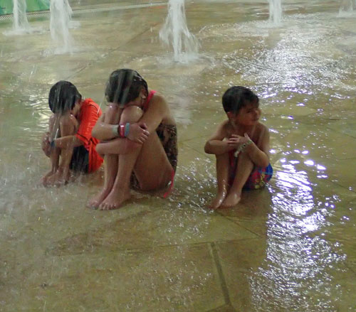 daypart2waterbucketwait.jpg