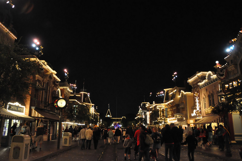 601152717_NpF26-L.jpg