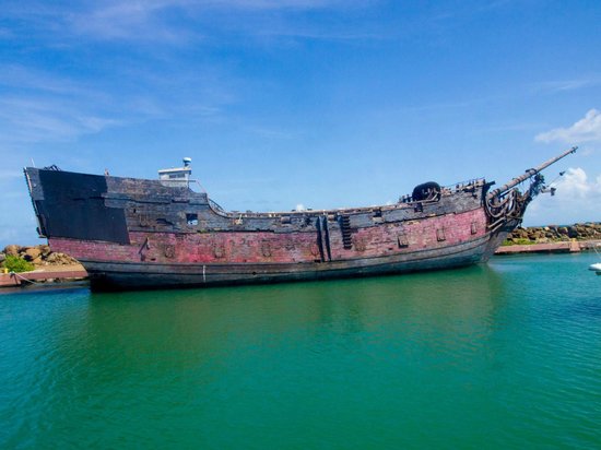 sea-ventures-dive-center.jpg