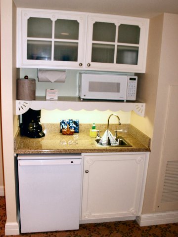 bcvKitchenette.jpg