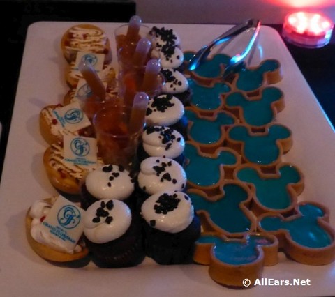 ferrytale-wishes-dessert-cruise-25-thumb.jpg