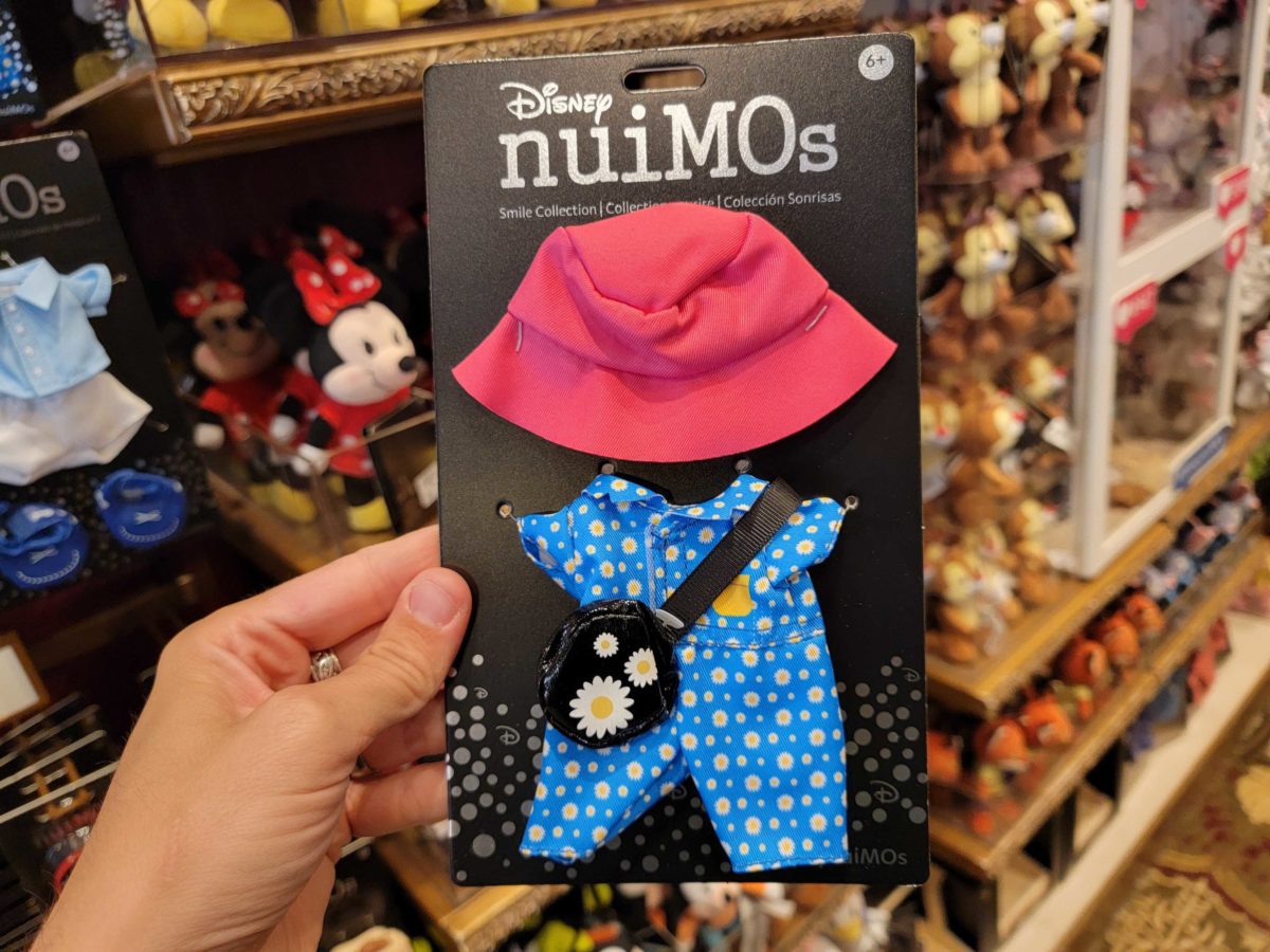 disney-nuimos-marie-plush-092531-1200x900.jpg