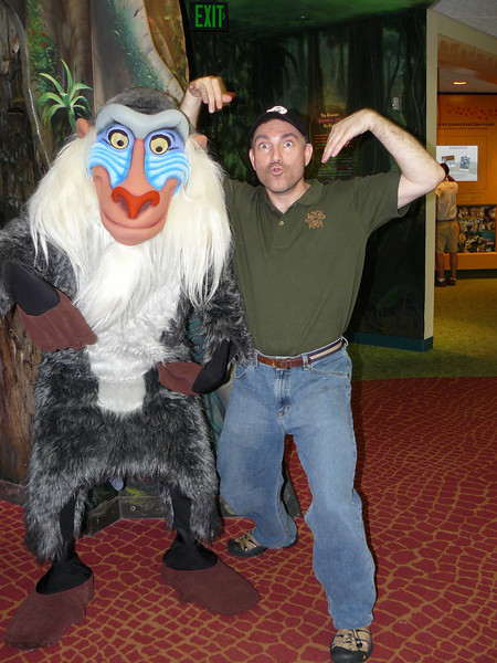 239226030_QEJkC-L-1.jpg