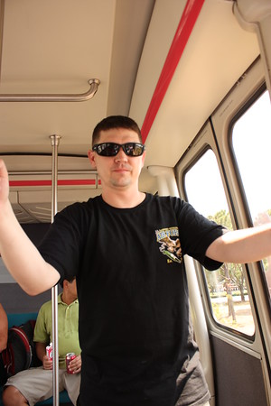 534088631_Yx4AQ-M.jpg