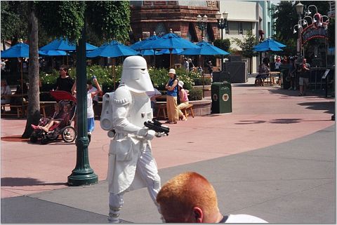 snowtrooper_disney1.jpg