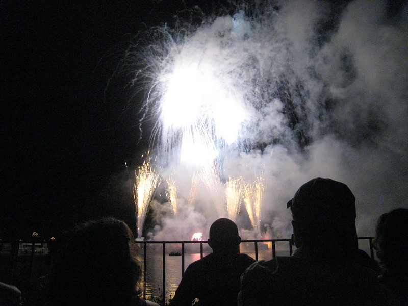 322600307_FyM5g-L.jpg