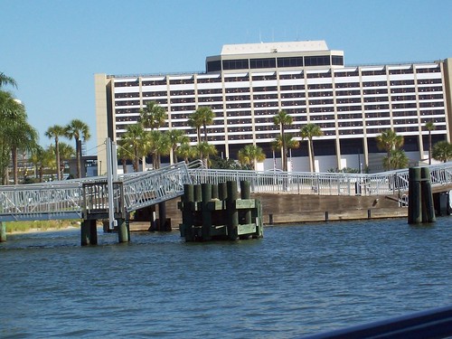 3010745439_e3e9a61800.jpg