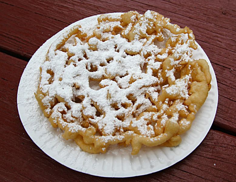 778px-funnel_cake_20040821_172200_11655x1275.jpg