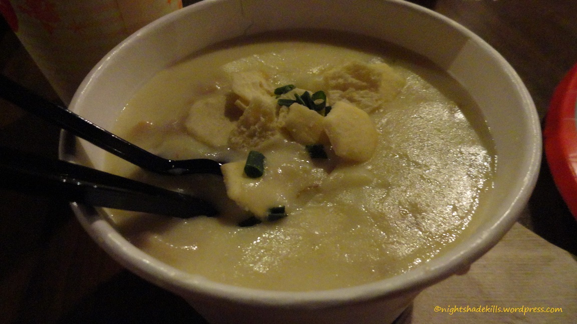 clam-chowder-columbia-harbor-house.jpg