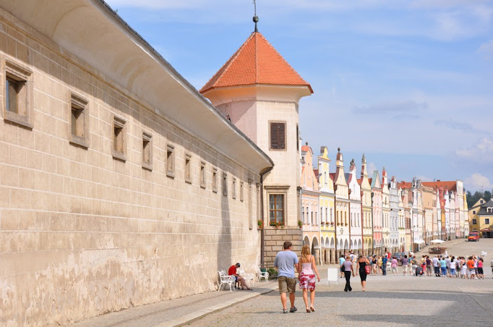 telc.jpg