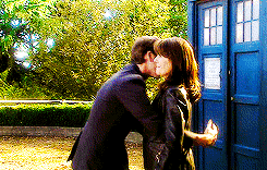 tumblr_lw5lasuahf1r28rujo4_250.gif