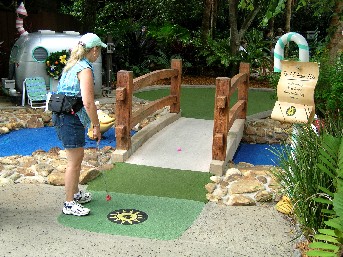 golfkelli.JPG