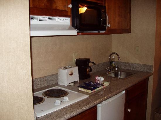 kitchenette.jpg