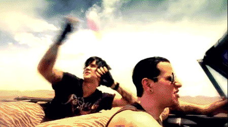 tumblr_lpjn6iX2px1qddq74.gif
