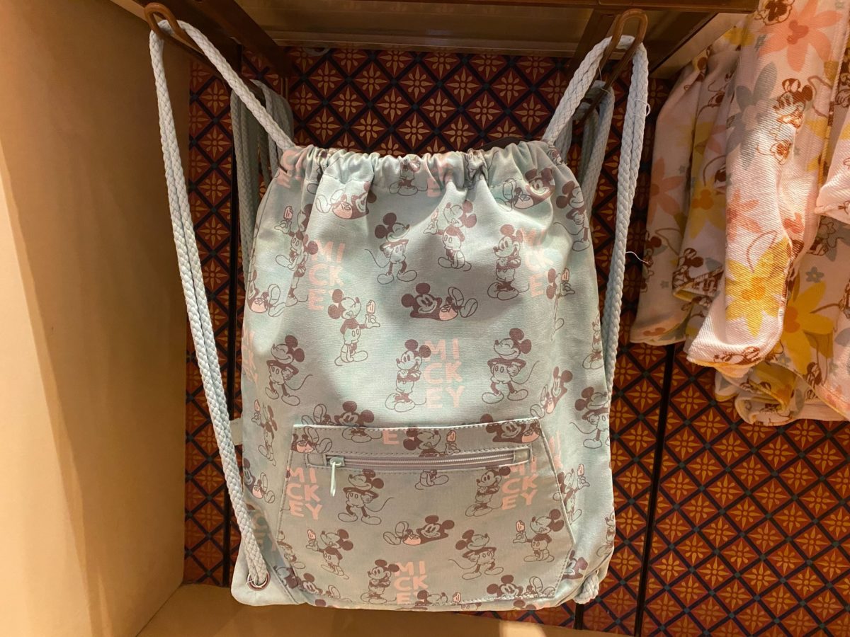 mickey-drawstring-bag-0-1200x900.jpg