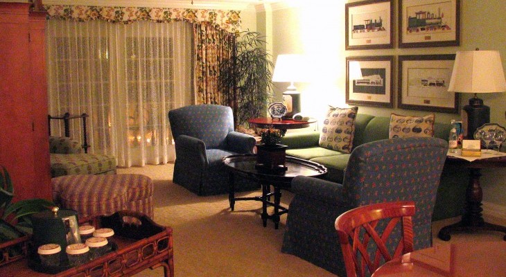 GF_Walt_Disney_Suite_Living_Room.jpg