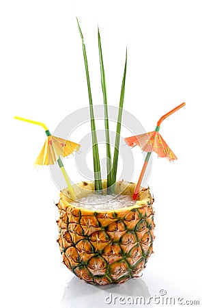 tropical-pineapple-drink-1-thumb432919.jpg