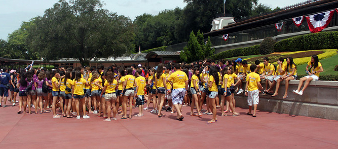 tour-group.jpg