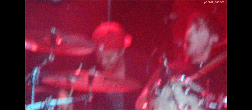 tumblr_lqsrbrXyLd1qa4llno1_500.gif