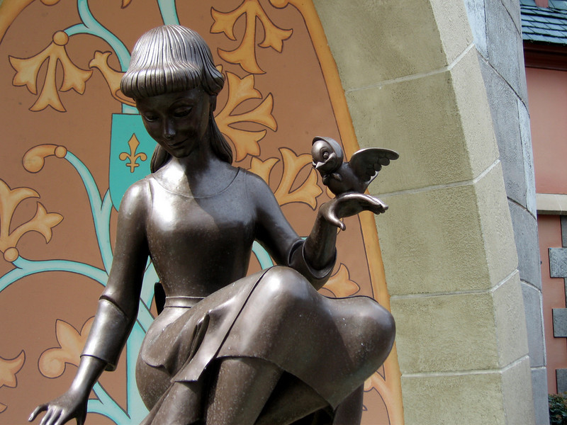 WDW%20311-L.jpg