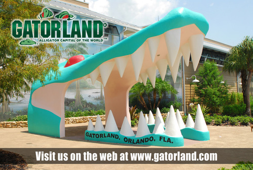 Gatorland_Entrance_twitter.jpg